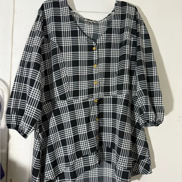 Black and White Plaid Women's Blouse - Picture 2 of 13